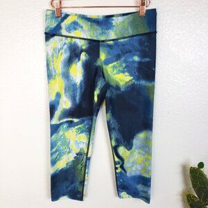NUX Active Abstract Print Crop Leggings size M Athleisure Gym Performance Yoga